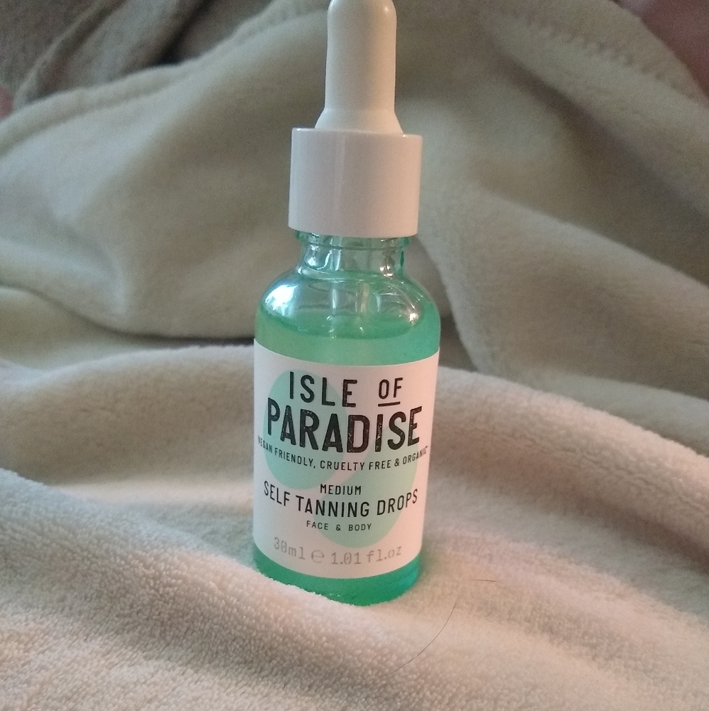 Isle of Paradise tanning drops